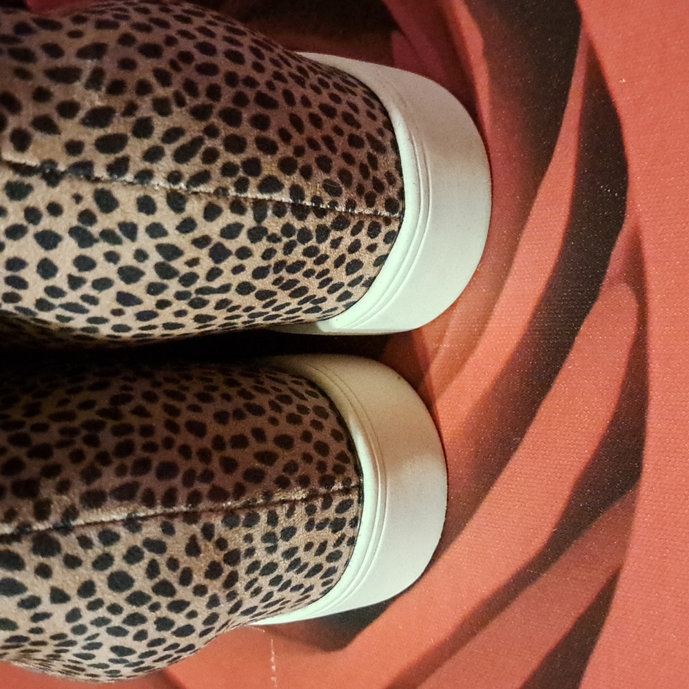 Universal Thread Boots - image 5